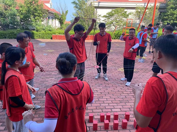  協(xié)同奮進(jìn)，砥礪前行——記公司團(tuán)建拓展活動(dòng)